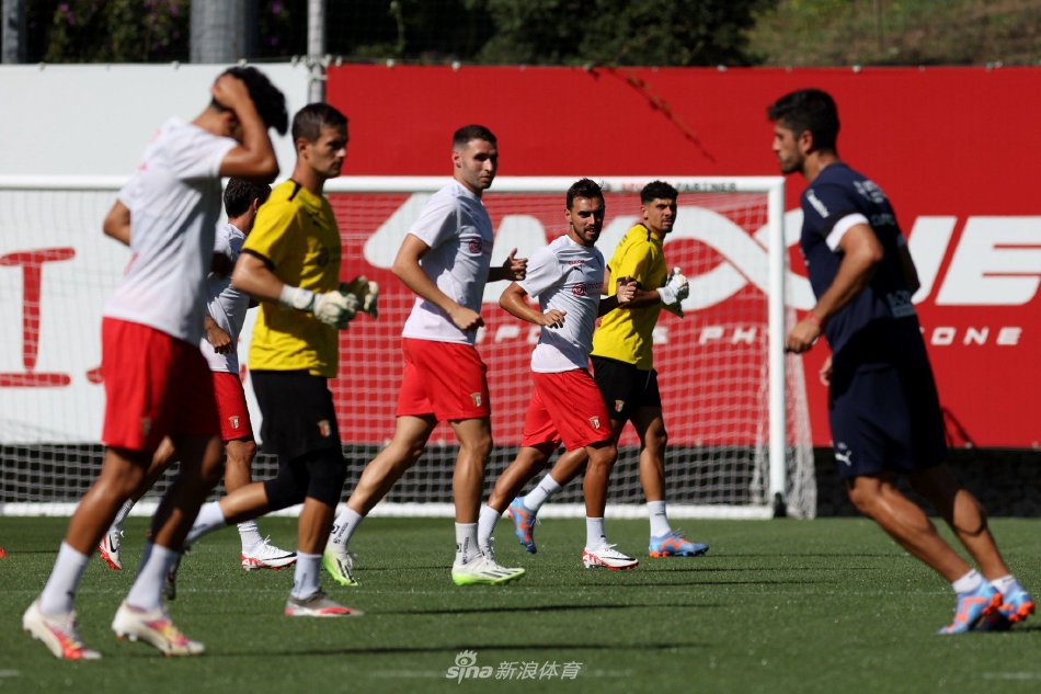 锋身上并不 锋身上并不