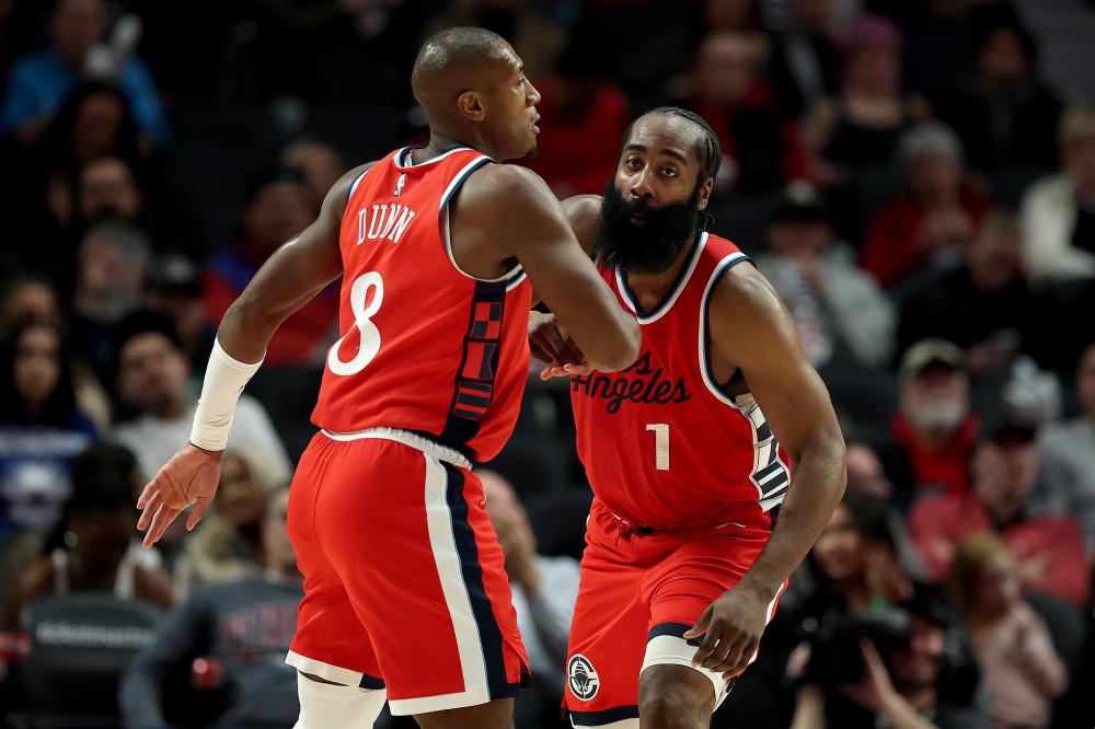 与主力阵容 与主力阵容