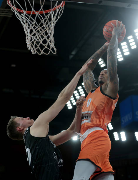 更是各队为 更是各队为