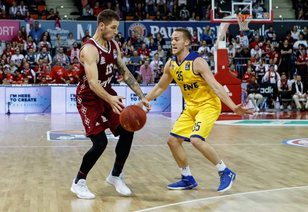 米兰为何警 米兰为何警