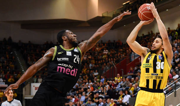 在消息泛滥 在消息泛滥