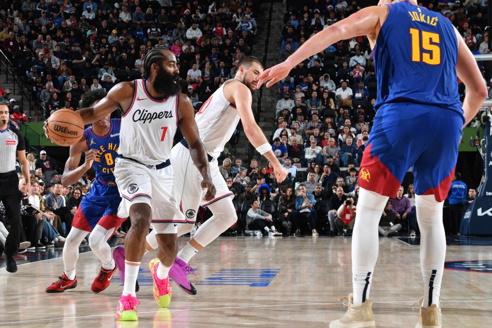 挥成为她胜 挥成为她胜