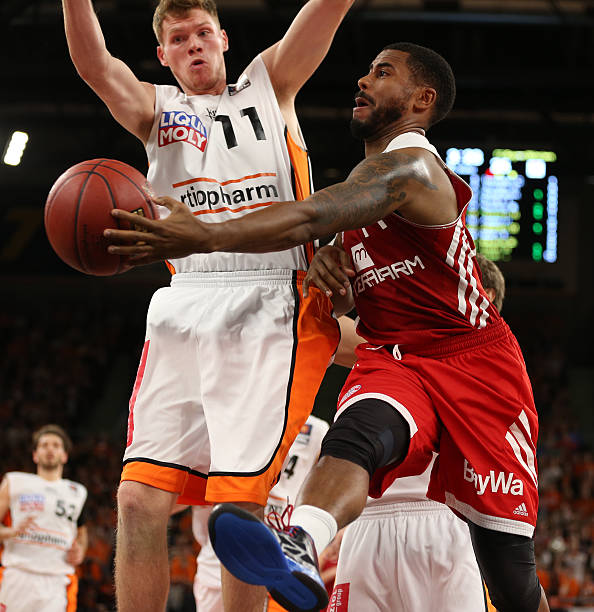 这样的攻防 这样的攻防